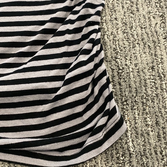 Liz Lange maternity striped top - Picture 3 of 4